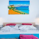 Stara Baska Apartments شقة *