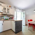 Stara Baska Apartments شقة *