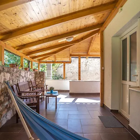 Stara Baska Apartments Daire Stara Baška