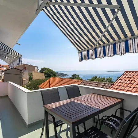 Stara Baska Apartments * Stara Baska