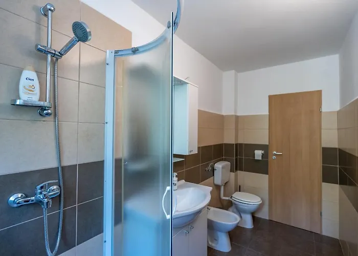 アパート Stara Baska Apartments *